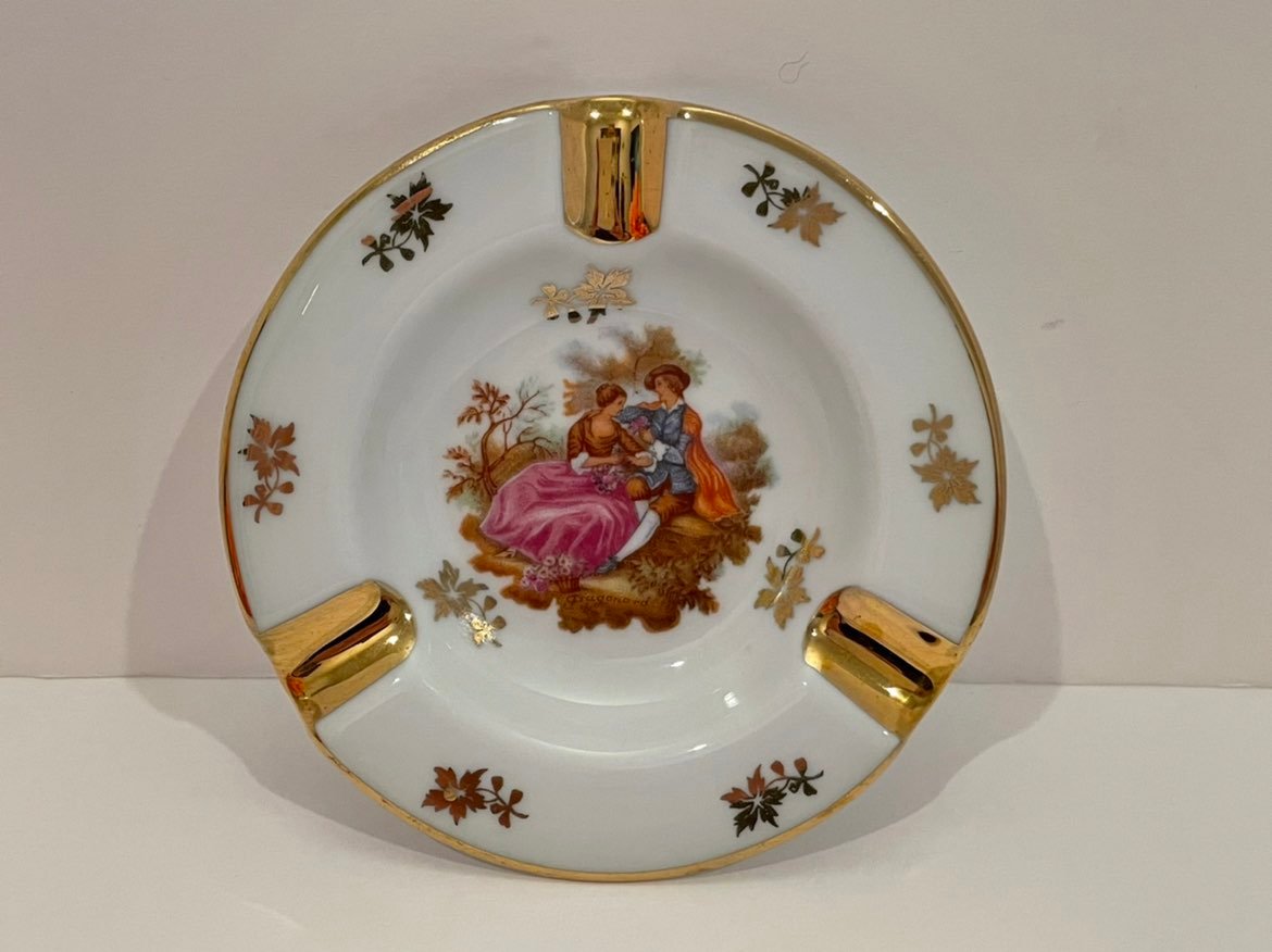 Vintage Limoges Ashtray About Love with Gold Trim Aimer